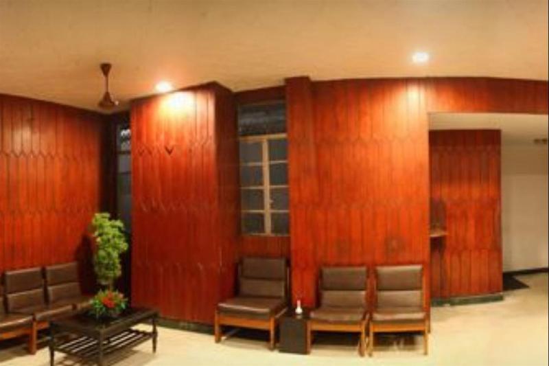 Hotel Ram International Pondicherry Exterior foto