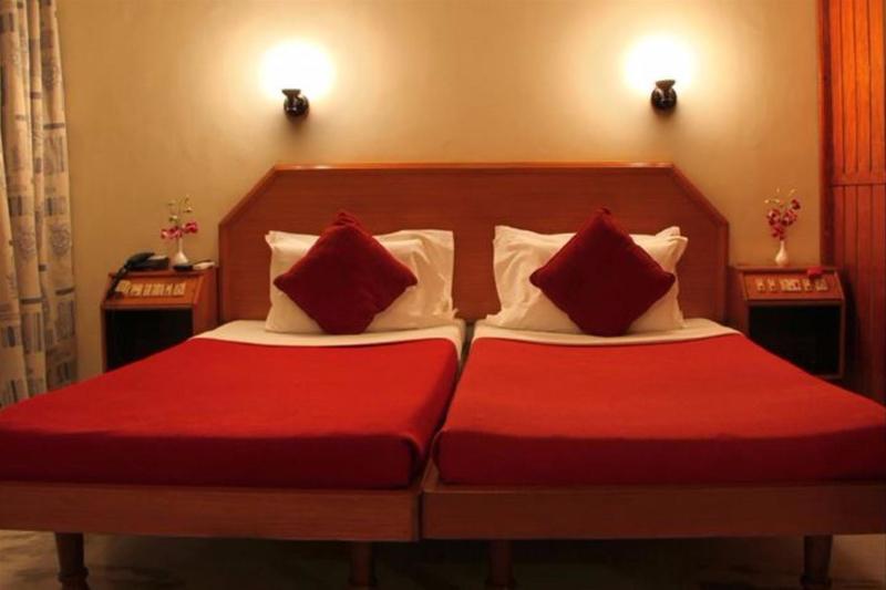Hotel Ram International Pondicherry Exterior foto