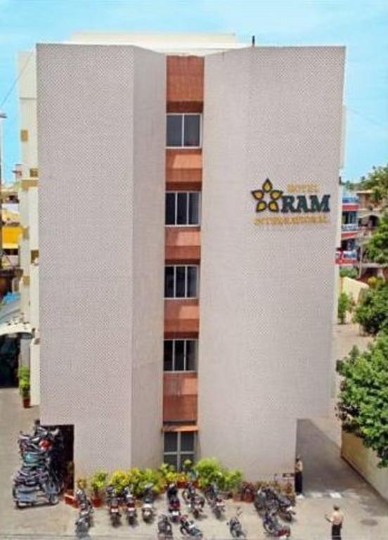 Hotel Ram International Pondicherry Exterior foto